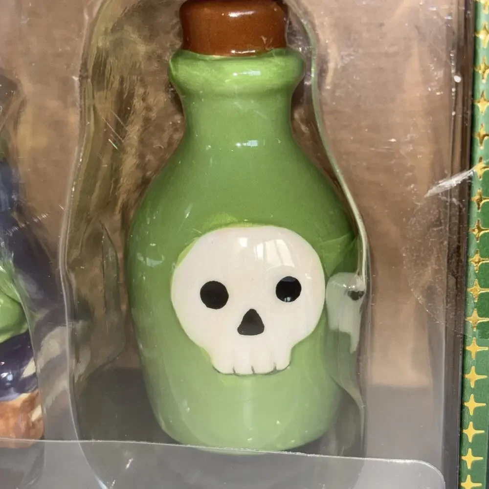 Witch Frog & Potion Bottle Haunted Halloween Ceramic Salt & Pepper Shaker Set